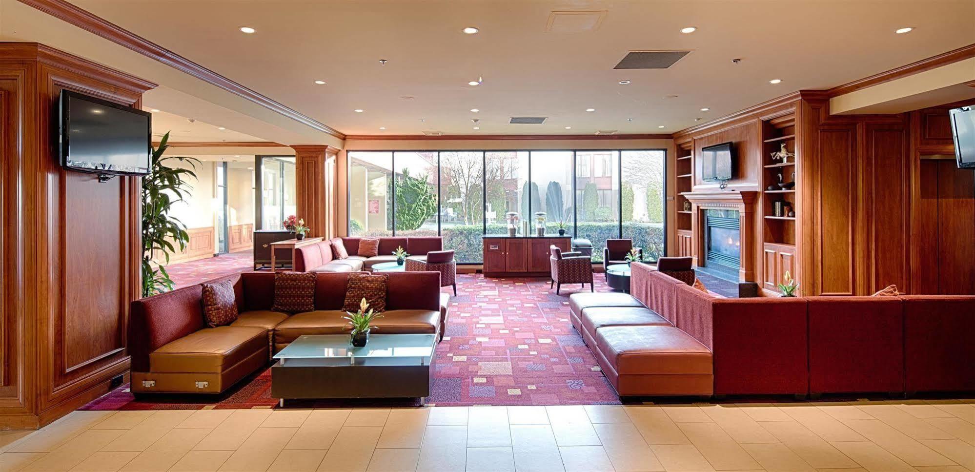 Red Lion Hotel & Conference Center - Seattle/เรนตัน ภายนอก รูปภาพ